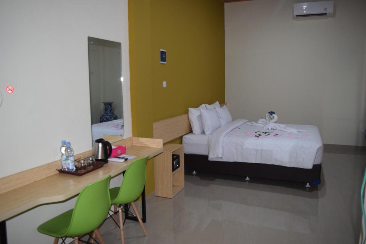 Hotel Sriwijaya 99 Palembang Exteriér fotografie