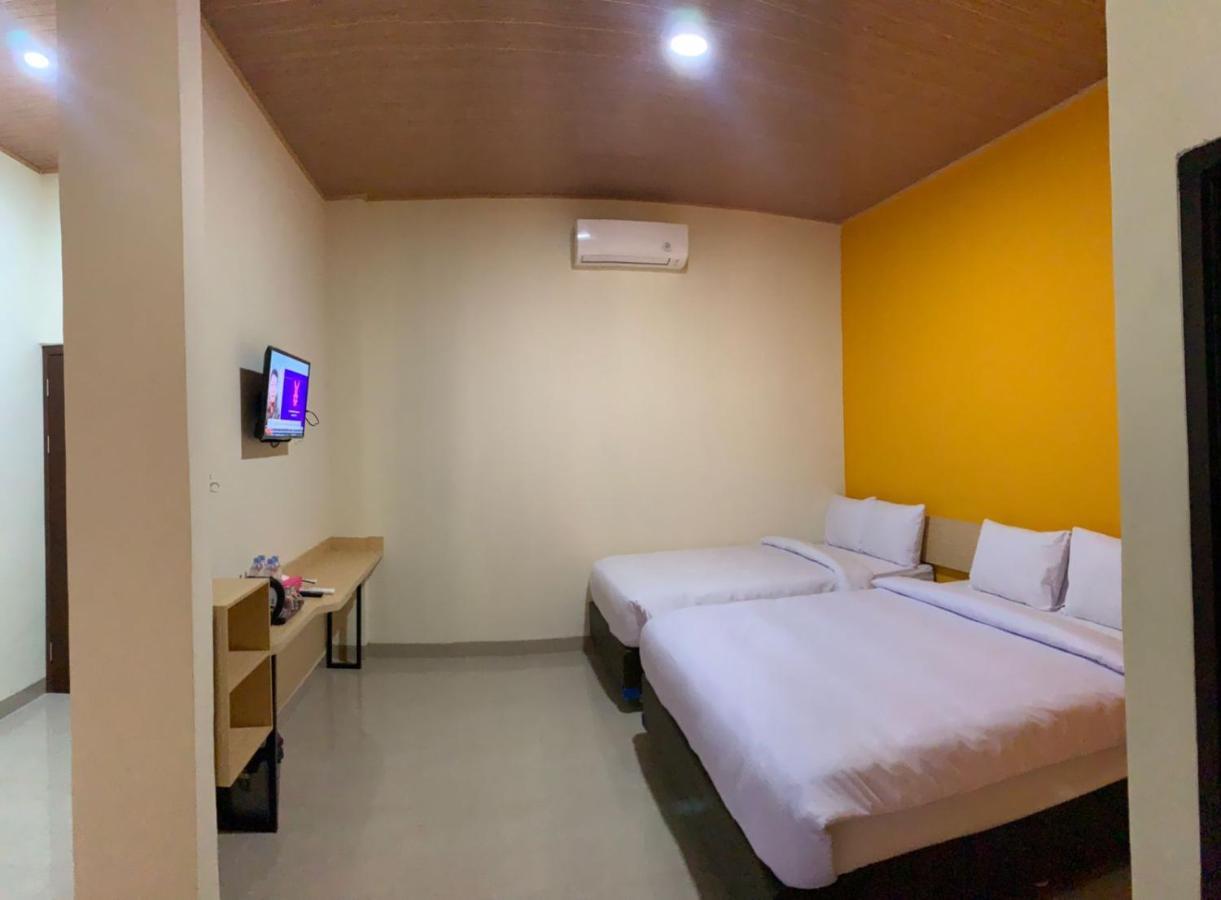 Hotel Sriwijaya 99 Palembang Exteriér fotografie